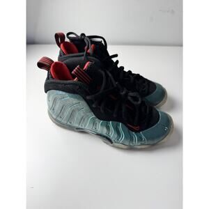 Nike Air Foamposite One ‘Gone Fishing’ Green Gs Gradeschool Boys Size 3.5Y
